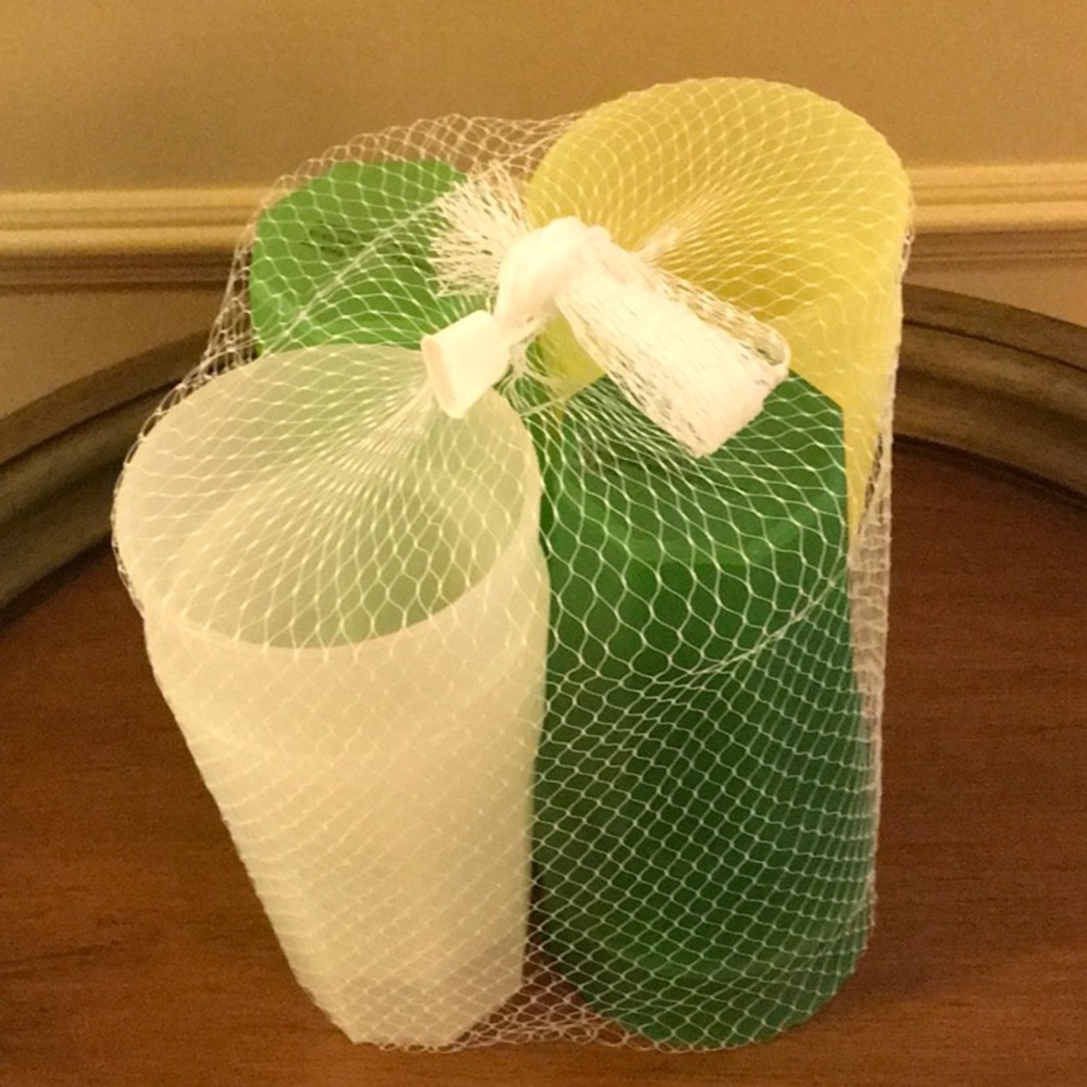 New 8-Piece 16 fl. oz. All Purpose Drink Set